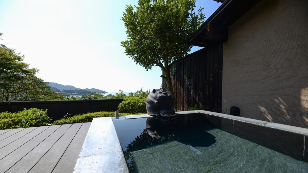 森の入り江の離れ宿 無雙庵枇杷 Izu  Exteriör bild